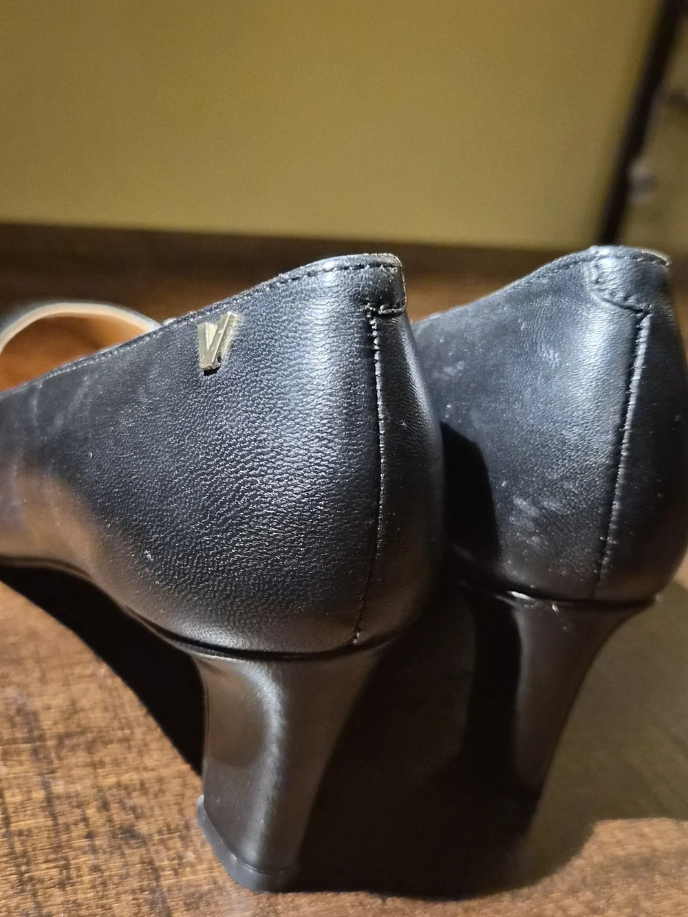 Vionic Black Low Block Heel Pumps